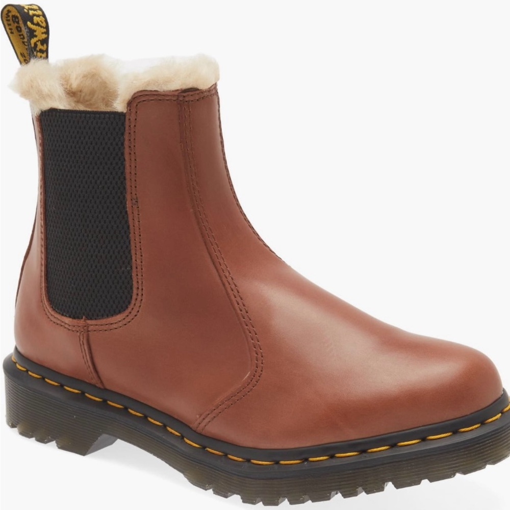 Dr. Martens Faux Shearling Chelsea Boots Saddle Brown NEW W Box 7 US Women’s Mod